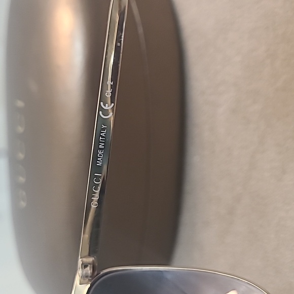 Gucci Woman Sunglasses Cat-eye Gradient - Picture 2 of 6